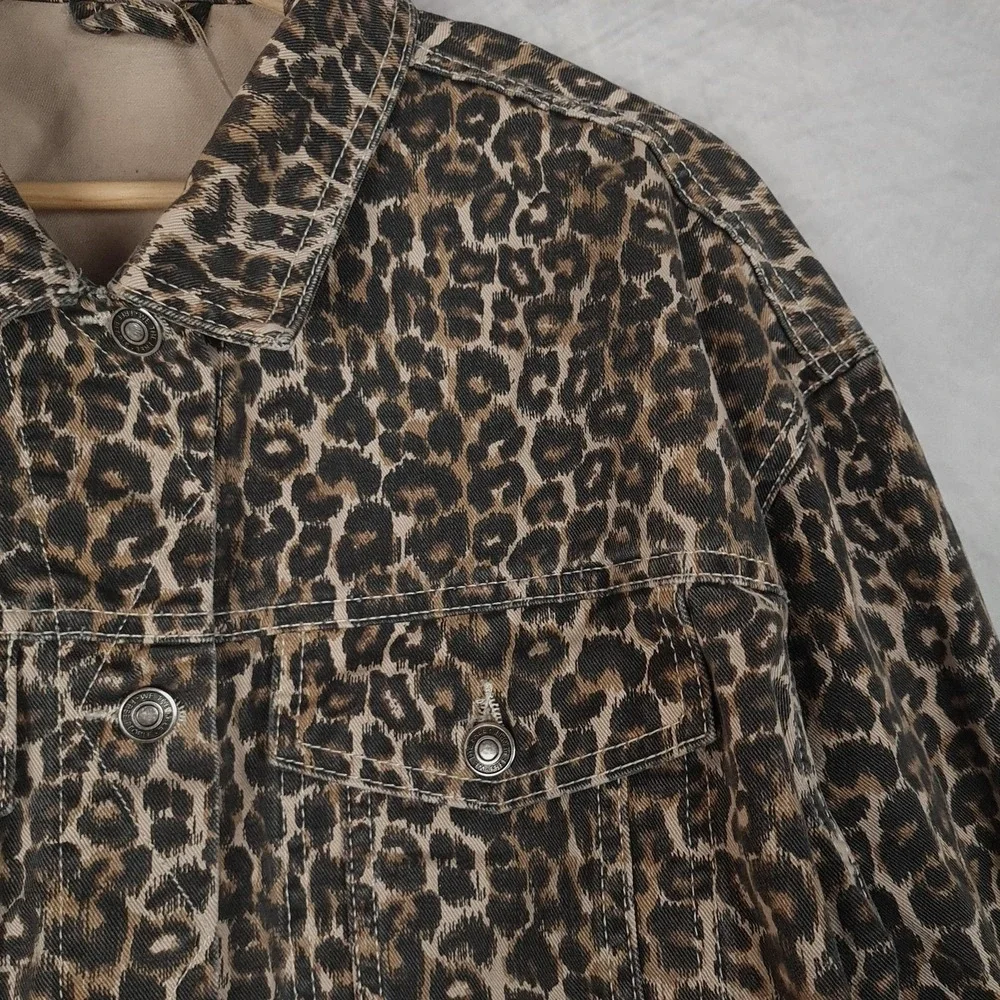 Free People Jacket Womens Large Brown Leopard Denim Raw Hem Cropped Trucker - Picture 5 of 16